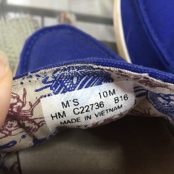 Cole Haan | Pinch 🦞 Maine Classic in Blue - Picture 7 of 8